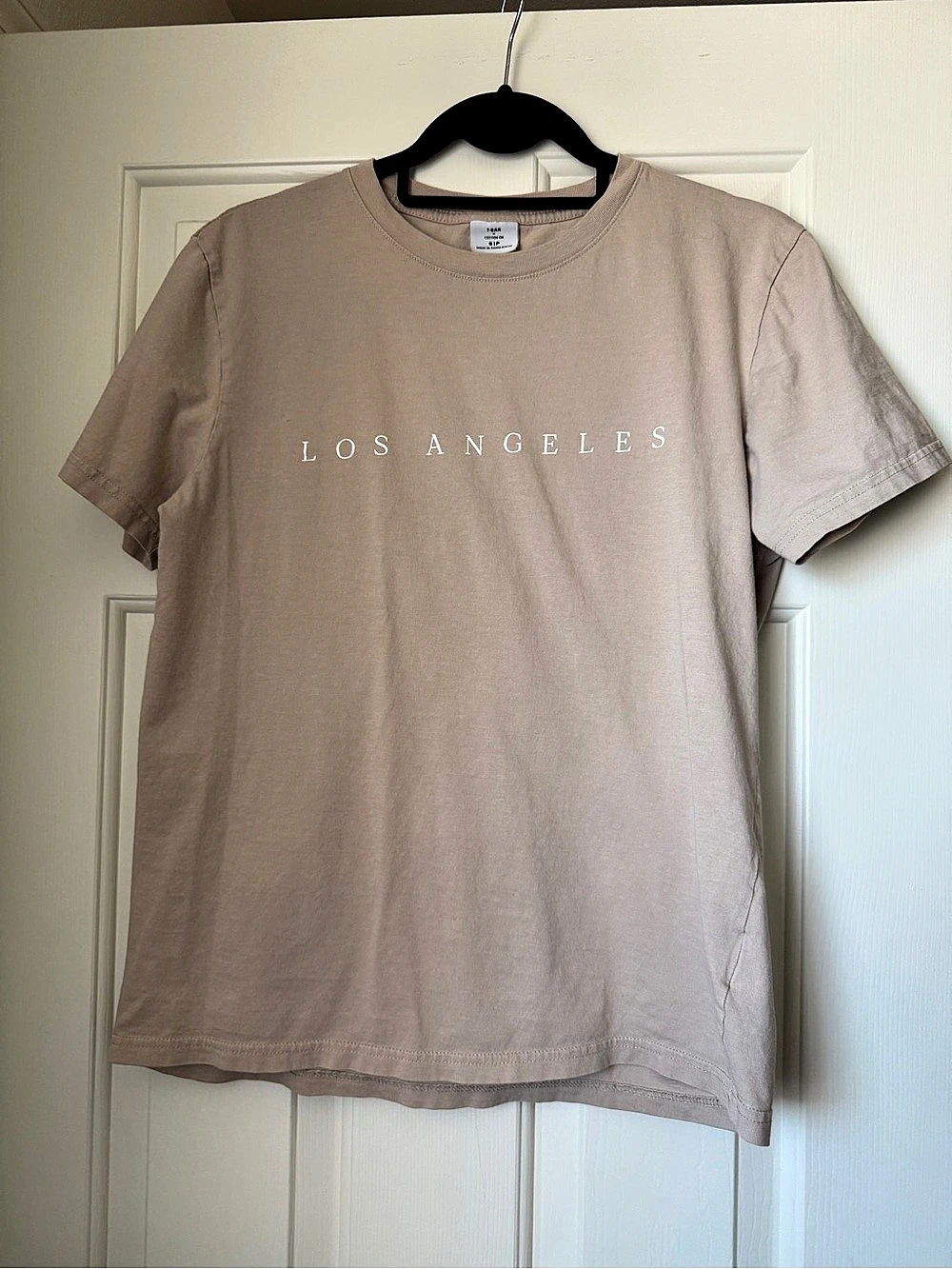 T-Bar x COTTON ON Short Sleeve Graphic Tee in Beige Size Small
